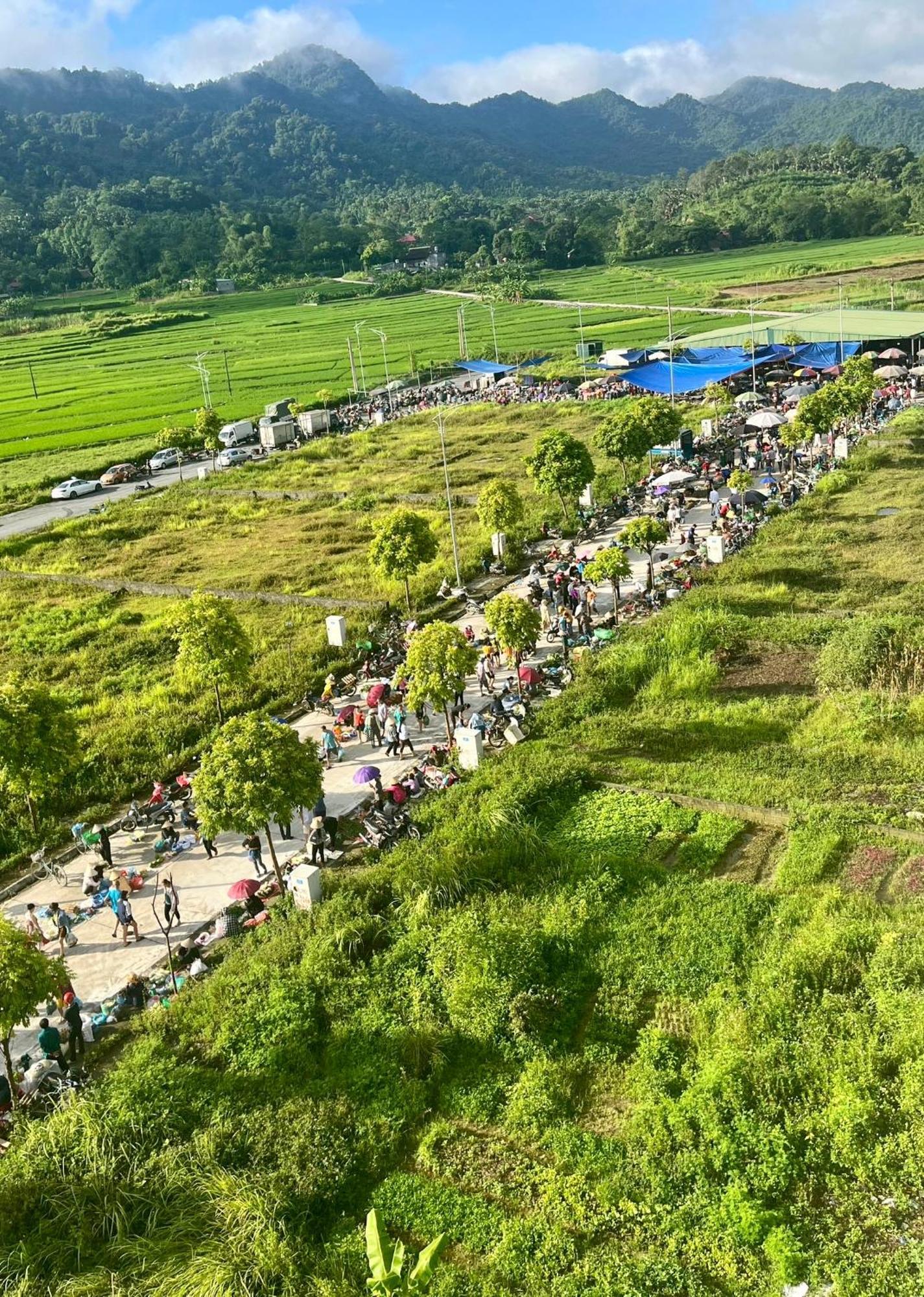 Minh Van Hostel Ha Giang Luaran gambar